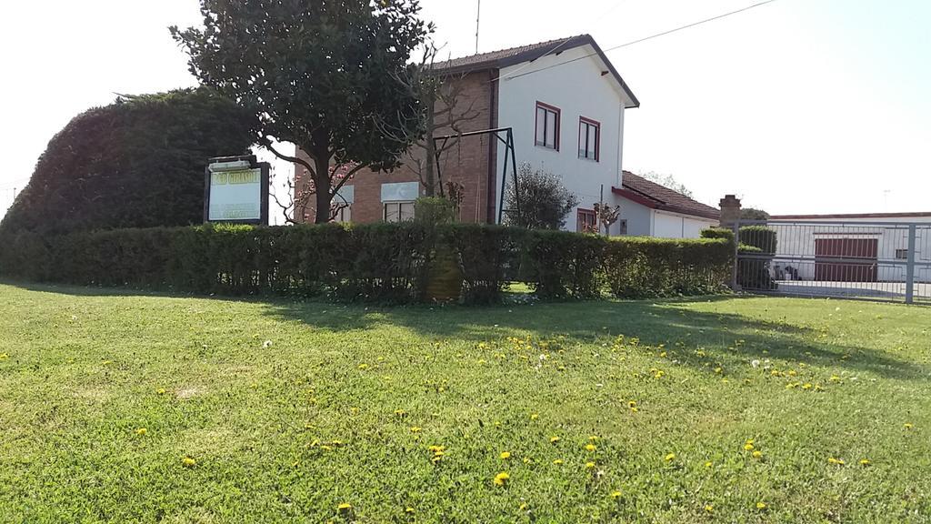 Locazione Turistica Girasole Villa Porto Tolle Luaran gambar